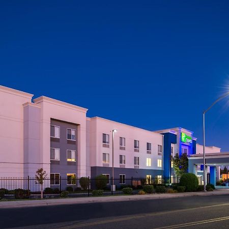 Holiday Inn Express Stockton Southeast By Ihg Εξωτερικό φωτογραφία