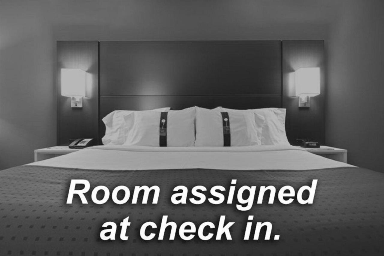 Holiday Inn Express Stockton Southeast By Ihg Εξωτερικό φωτογραφία